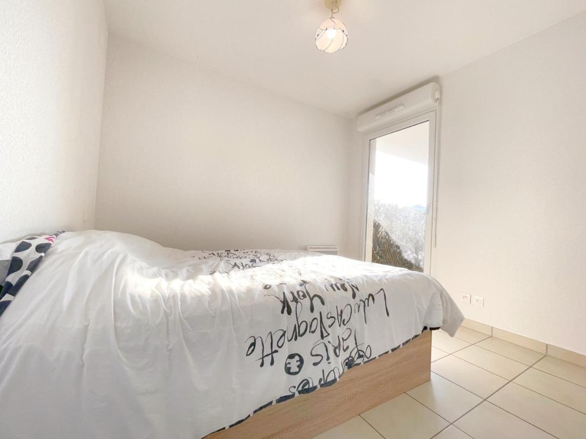 3P Climatise Avec Parking, Piscine, Proche Plage Et Commerces A Sete - Fr-1-338-497 Экстерьер фото