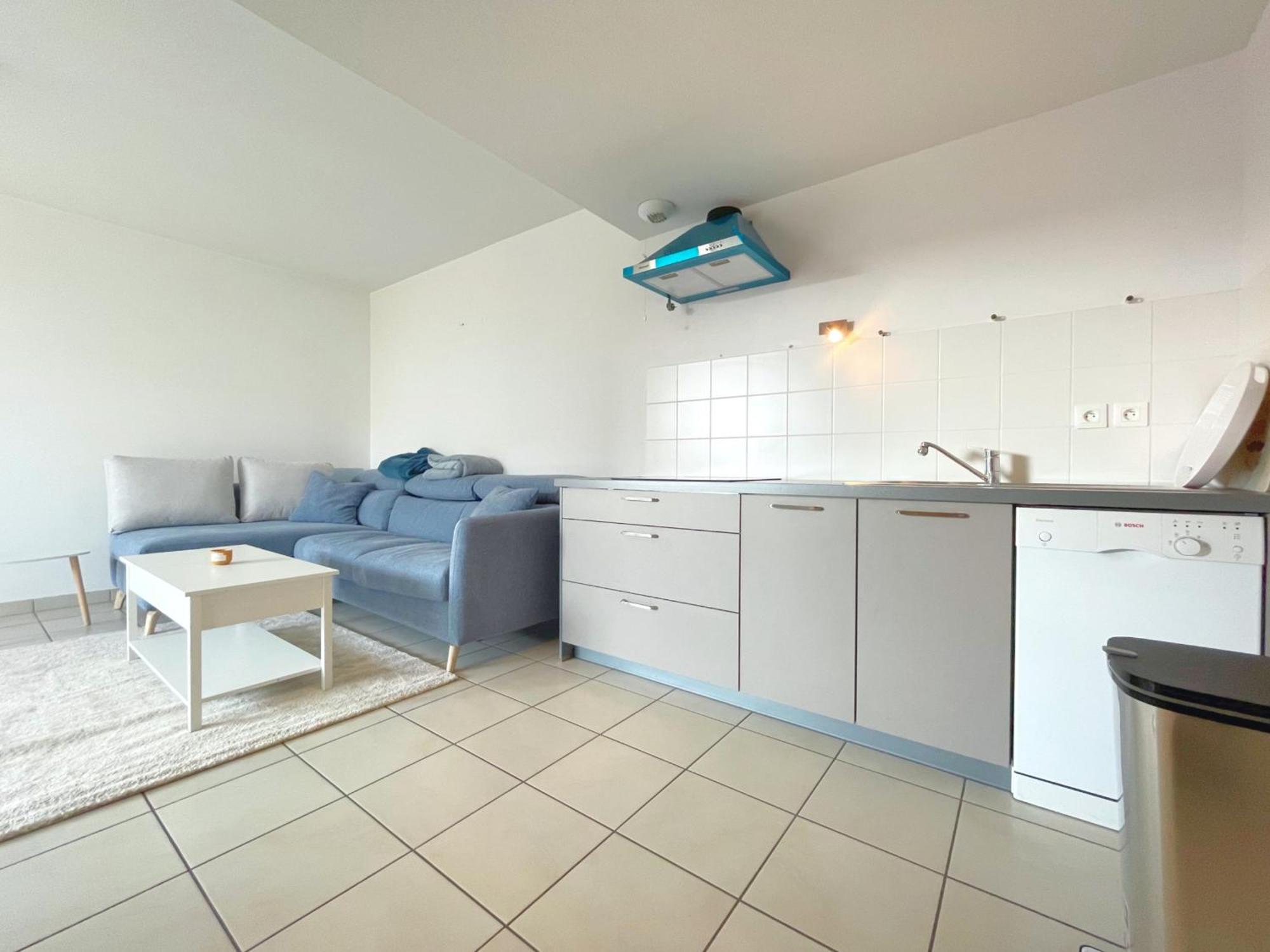 3P Climatise Avec Parking, Piscine, Proche Plage Et Commerces A Sete - Fr-1-338-497 Экстерьер фото